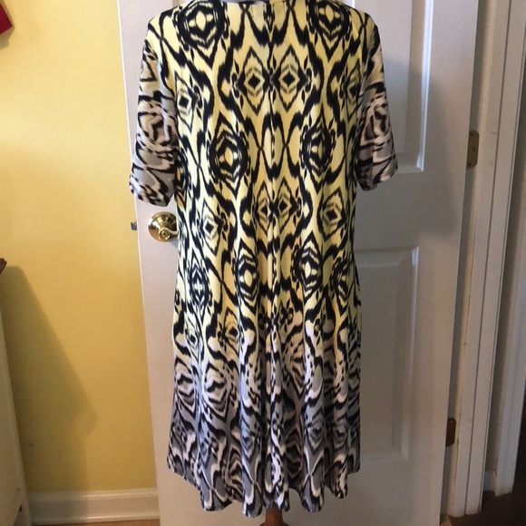 Winey Chicks Botique Dress - Picture 2 of 4